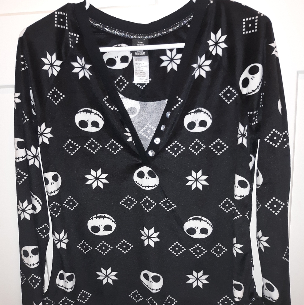 Nightmare before Christmas shirt Sz S (8-10)